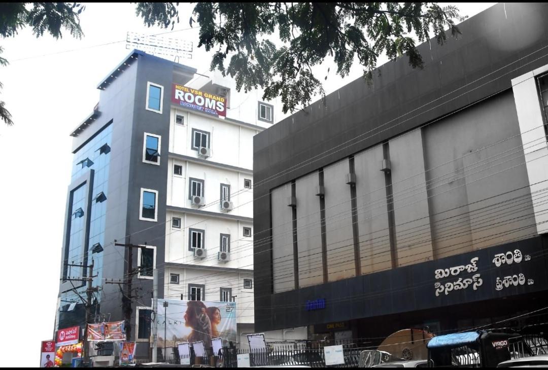 Hotel Vsr Grand Vijayawāda Exteriér fotografie